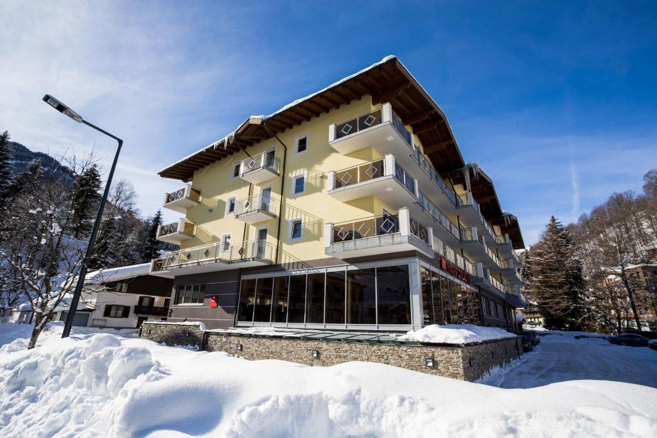 Hotel Herzblut Saalbach Exterior foto